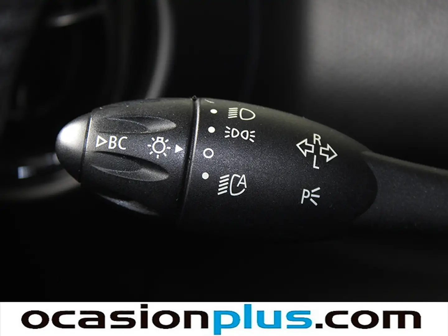 Encendido automático de faros