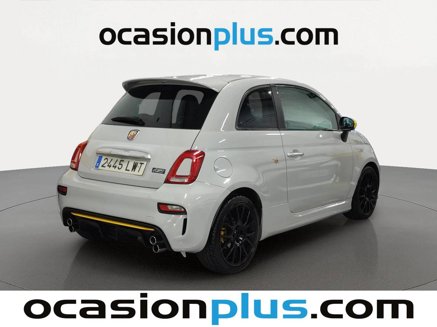 Foto trasera Abarth 500 Abarth 500 1.4 16v T-Jet F595 (165 CV) derecha