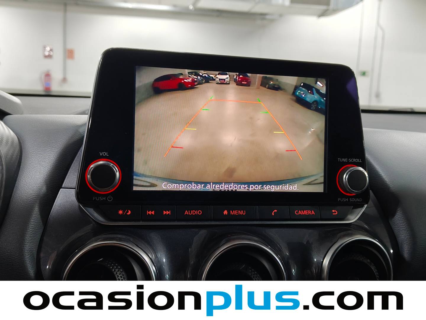 Extras y acabados del Nissan JUKE Nissan Juke DIG-T N-Connecta 4x2 DCT (117 CV)