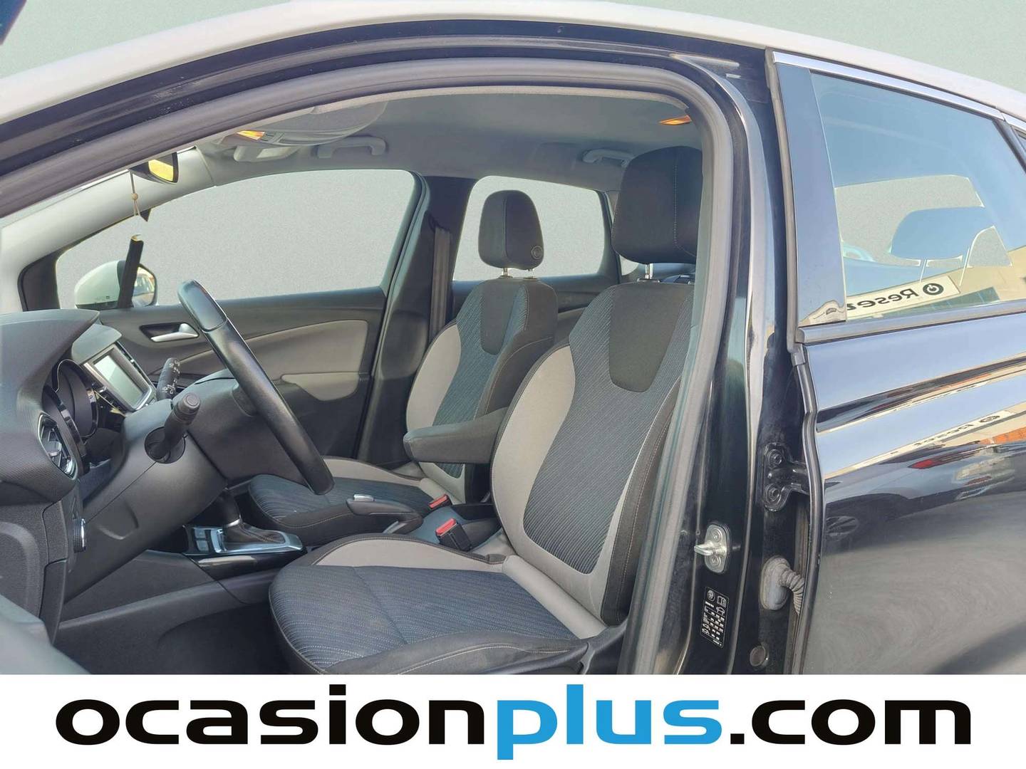 Foto asientos delanteros Opel Crossland X Opel Crossland X 1.2 S&S Design Line 120 Aniversario Auto (110 CV)