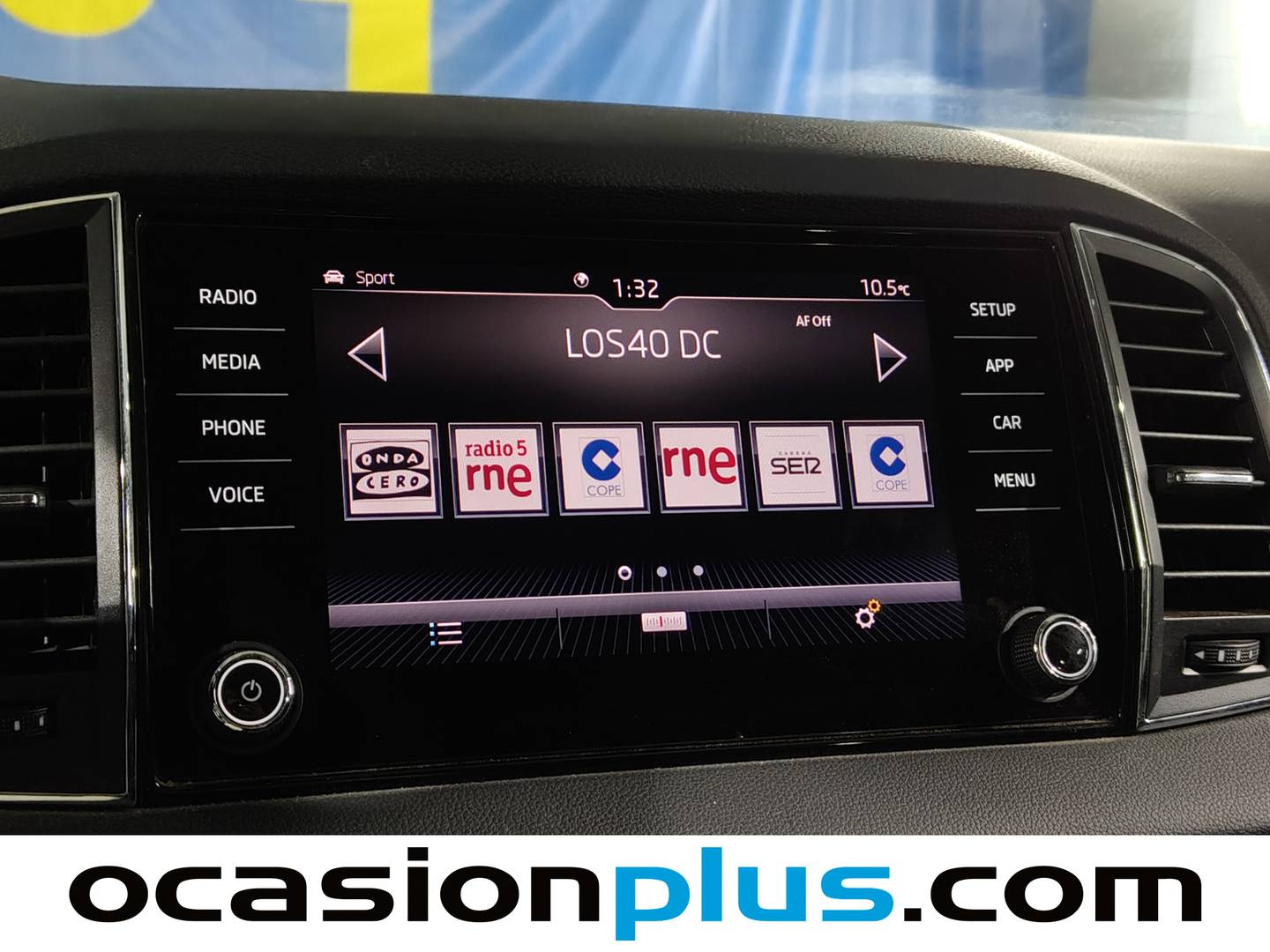 Foto Skoda Karoq Skoda Karoq 2.0 TDI Ambition 4X4 DSG (150 CV)