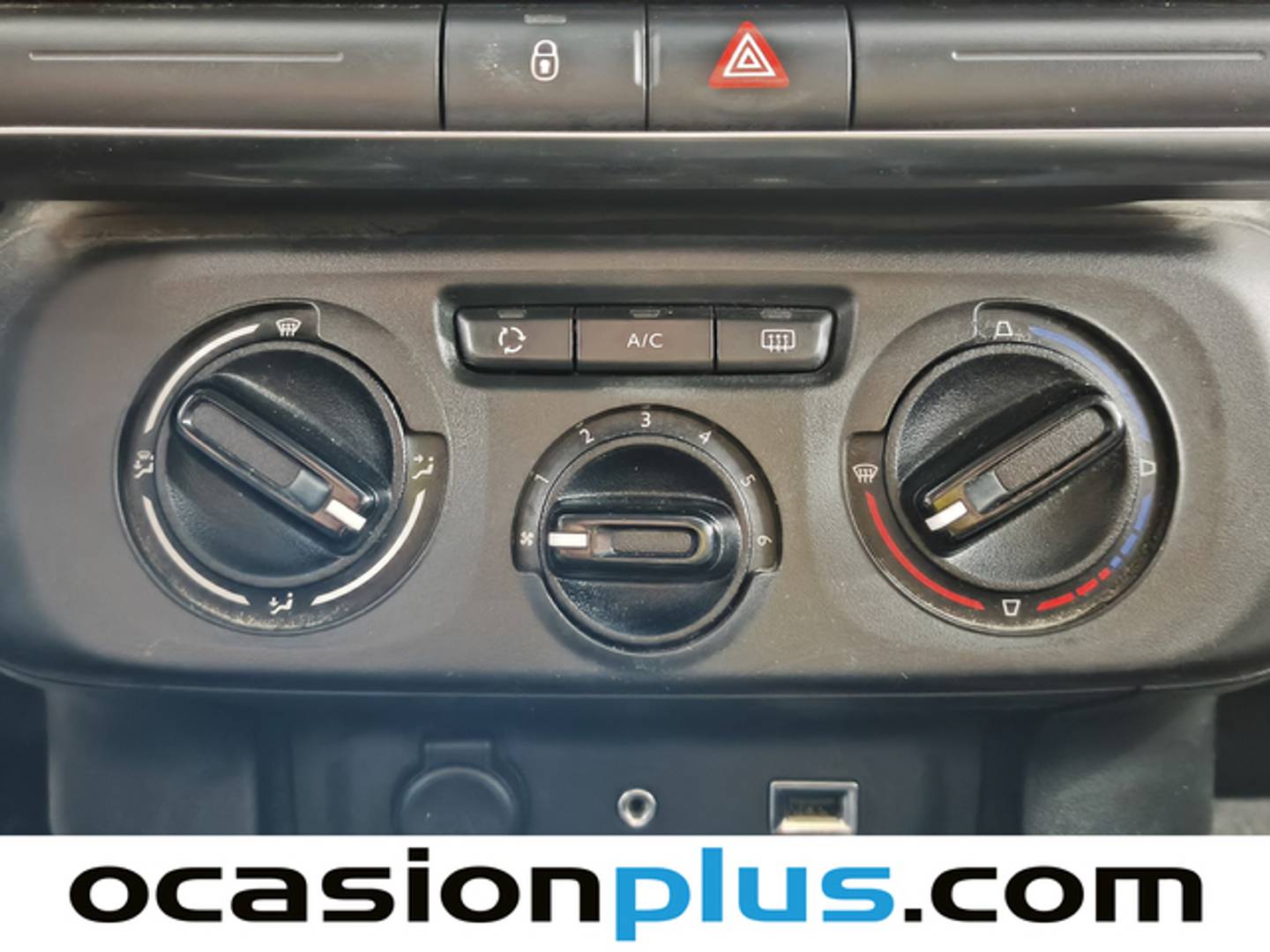 Acabados Citroën C3 Citroën C3 PureTech 82 Feel (82 CV)