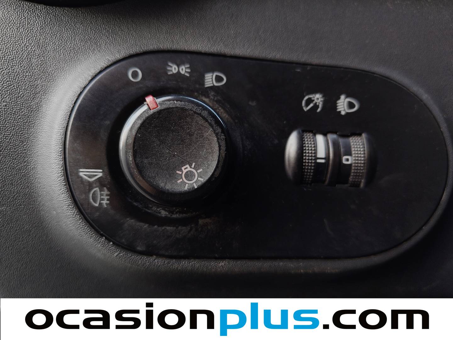 Extras del Seat Ibiza SEAT Ibiza 1.4 16v Reference (75 CV)