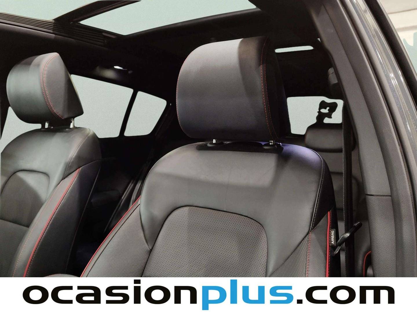 Equipamiento del KIA Sportage KIA Sportage 1.6 MHEV GT Line Xtreme 4X2 DCT (136 CV)