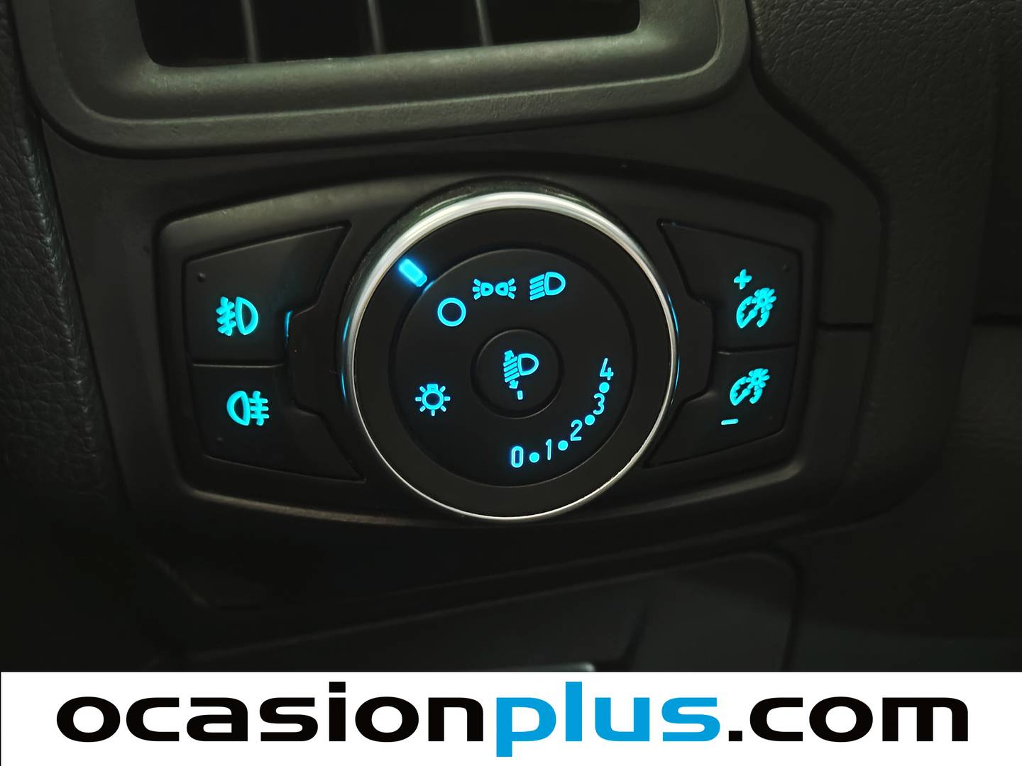 Extras y acabados del Ford Focus Ford Focus 1.0 Ecoboost S&S Trend+ (125 CV)