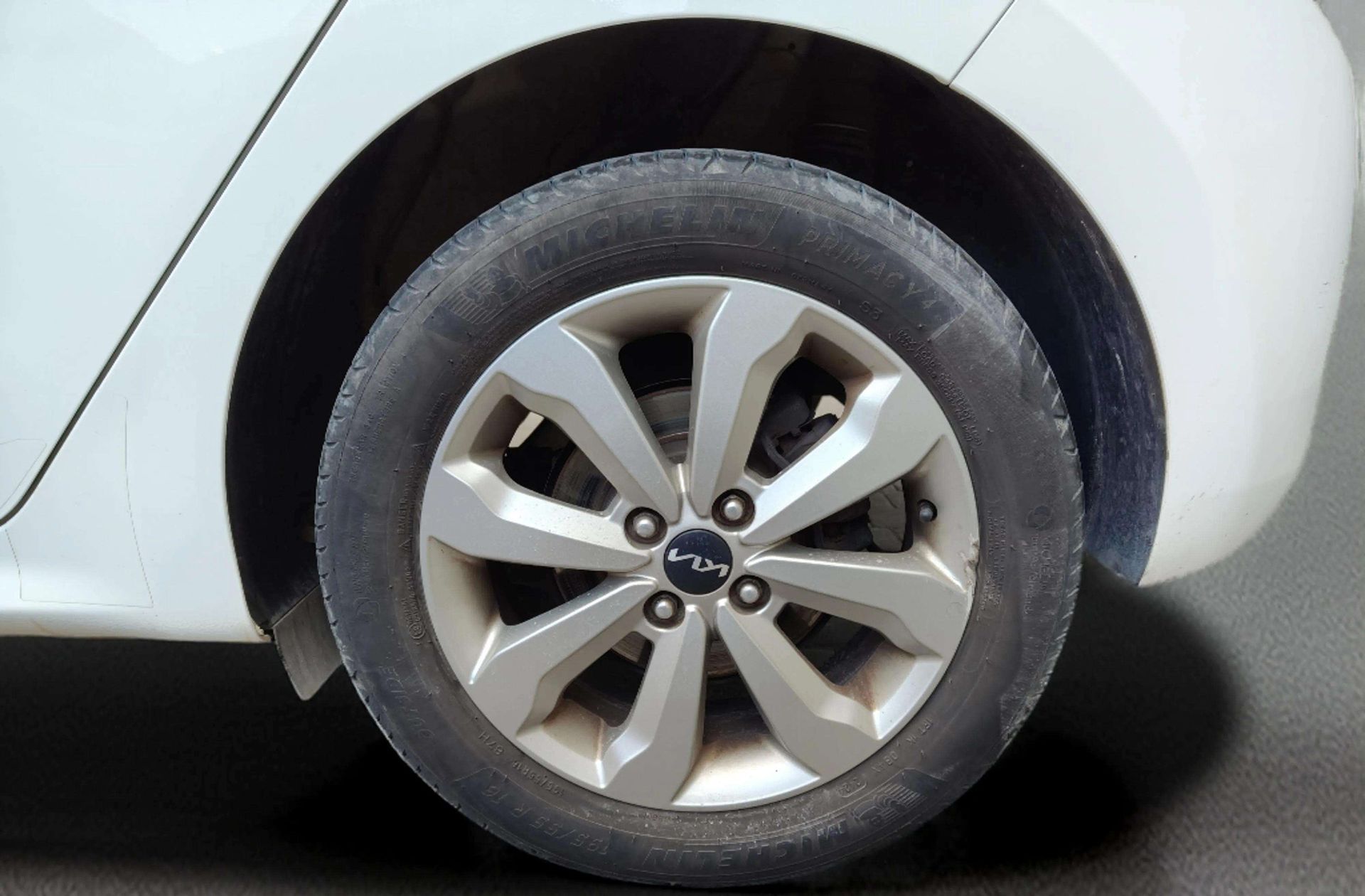 Kia Rio 1.0 T-GDi MHEV iMT Drive - foto 36