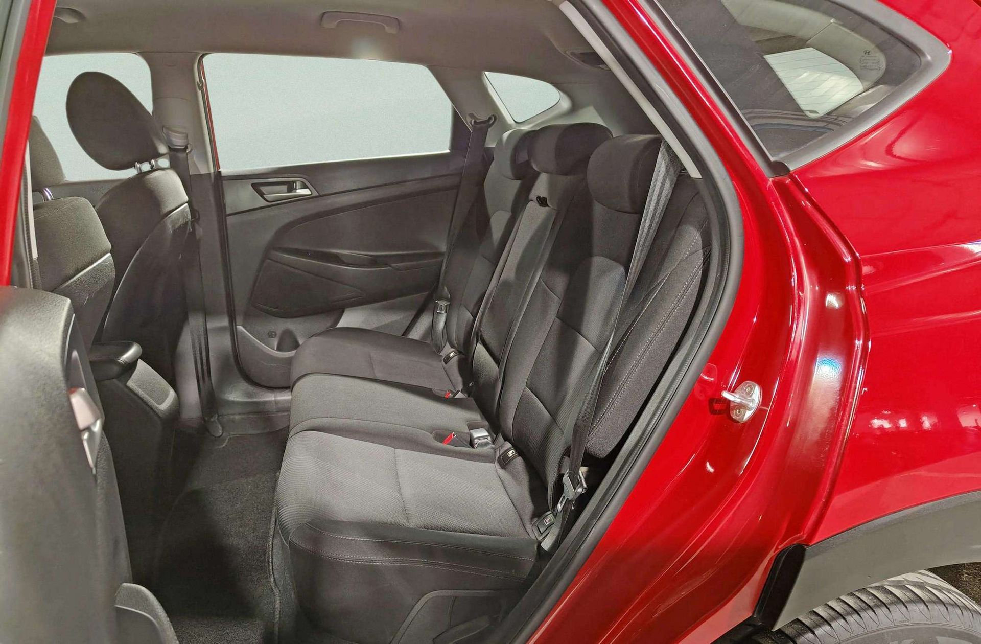 Hyundai Tucson 1.6 GDI BlueDrive Essence 4x2 - foto 11
