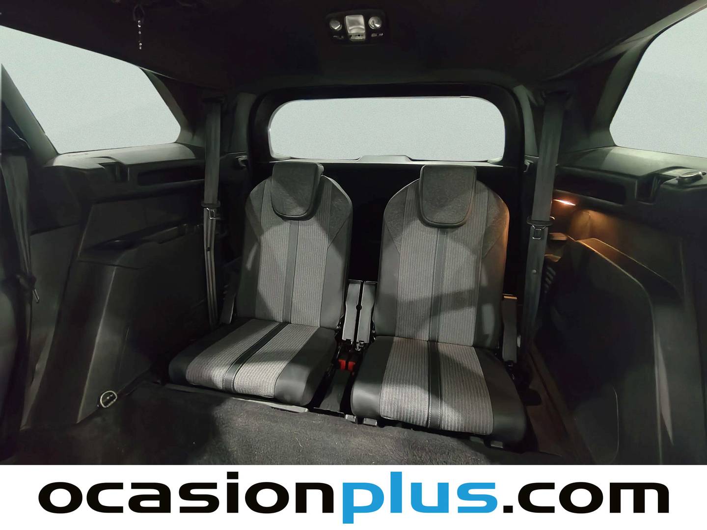 Foto Peugeot 5008 Peugeot 5008 PureTech 130 S&S Allure Pack EAT8 (130 CV) 7 Plazas