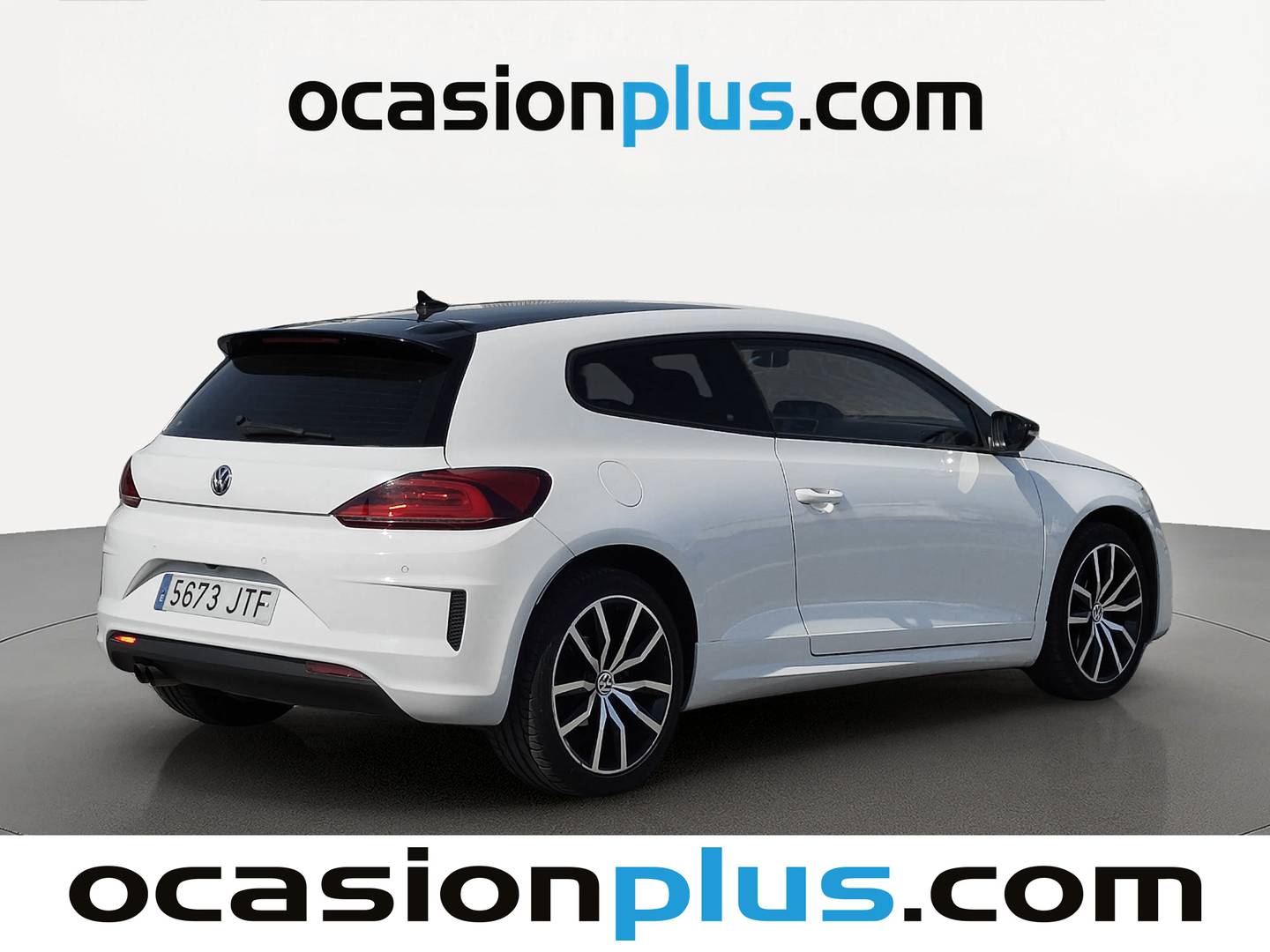 Foto trasera Volkswagen Scirocco Volkswagen Scirocco Typhoon by R-Line 1.4 TSI BMT (125 CV) derecha