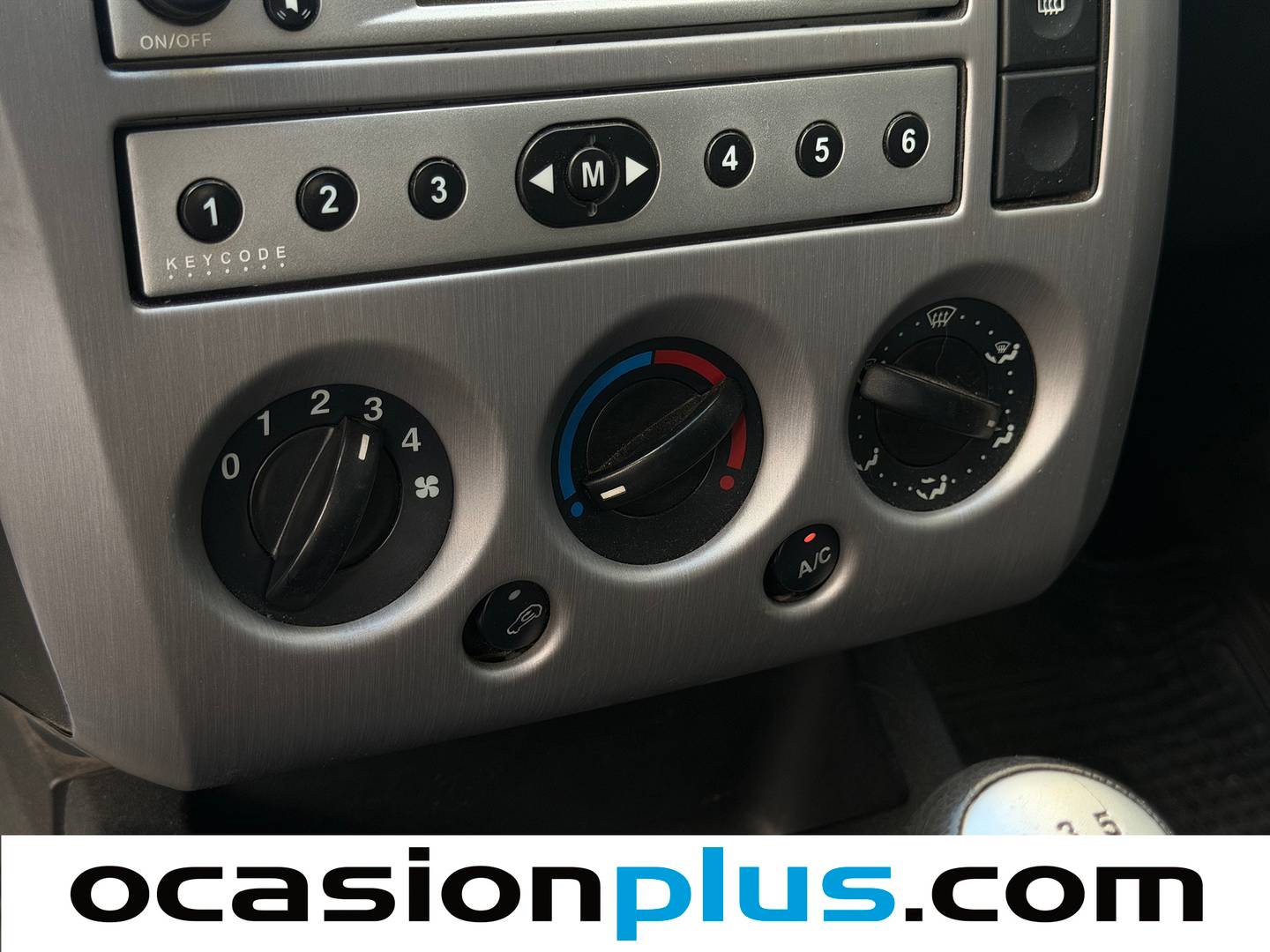 Extras y acabados del Ford Fiesta Ford Fiesta 1.6 TDCI Trend (90 CV)