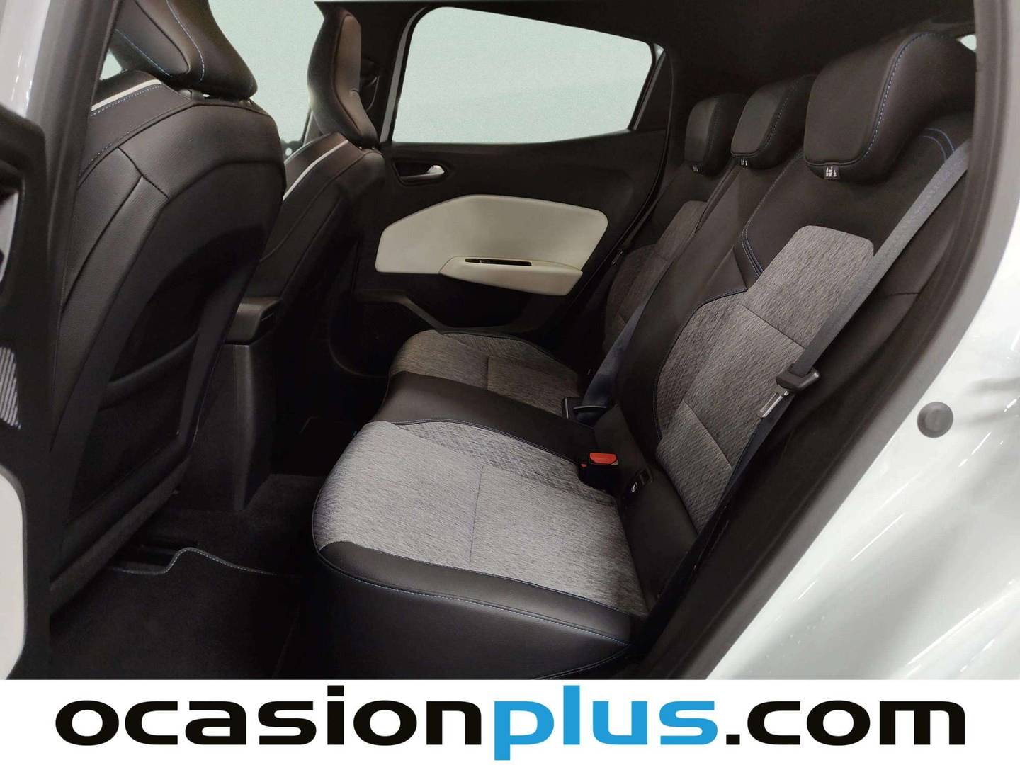Foto asientos traseros Renault Clio Renault Clio SL Edition E-Tech Híbrido (140 CV)