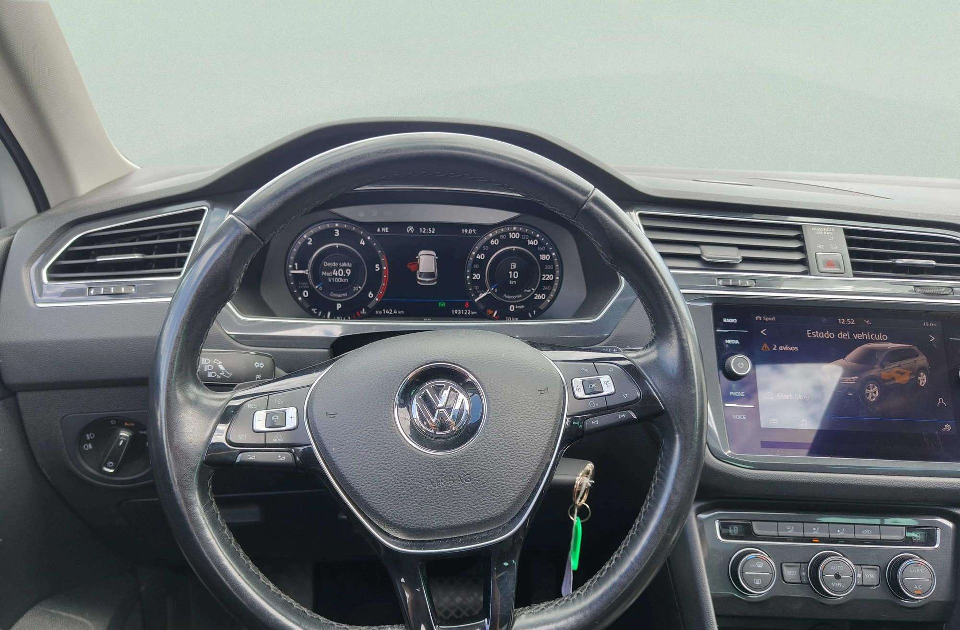 Volkswagen Tiguan Sport 2.0 TDI 4Motion DSG - foto 27