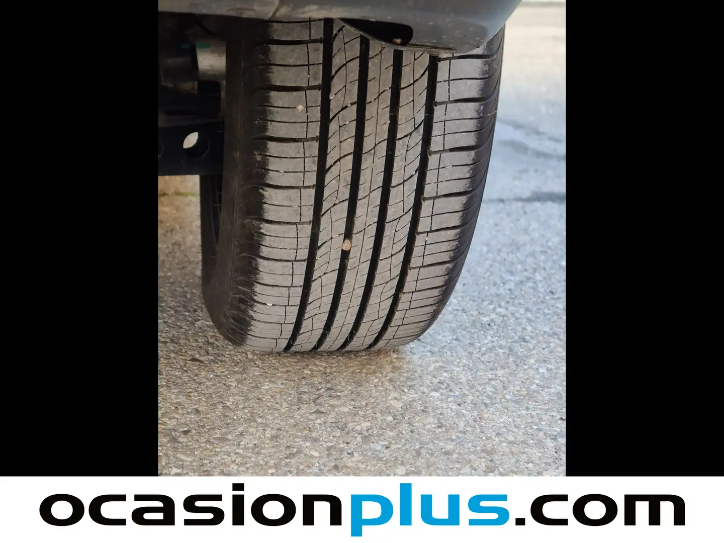 Foto OMODA 5 Omoda 5 1.6 T-GDI Comfort DCT (185 CV)