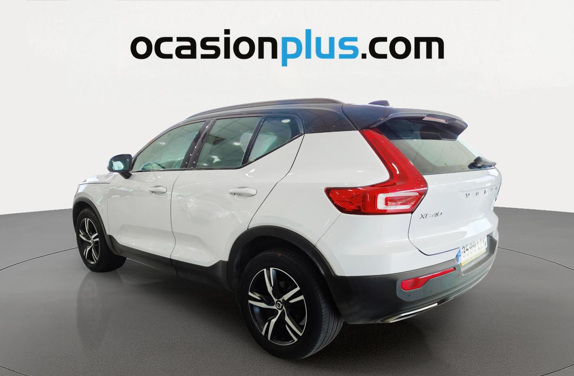 Volvo XC40 D3 R-Design - foto 3