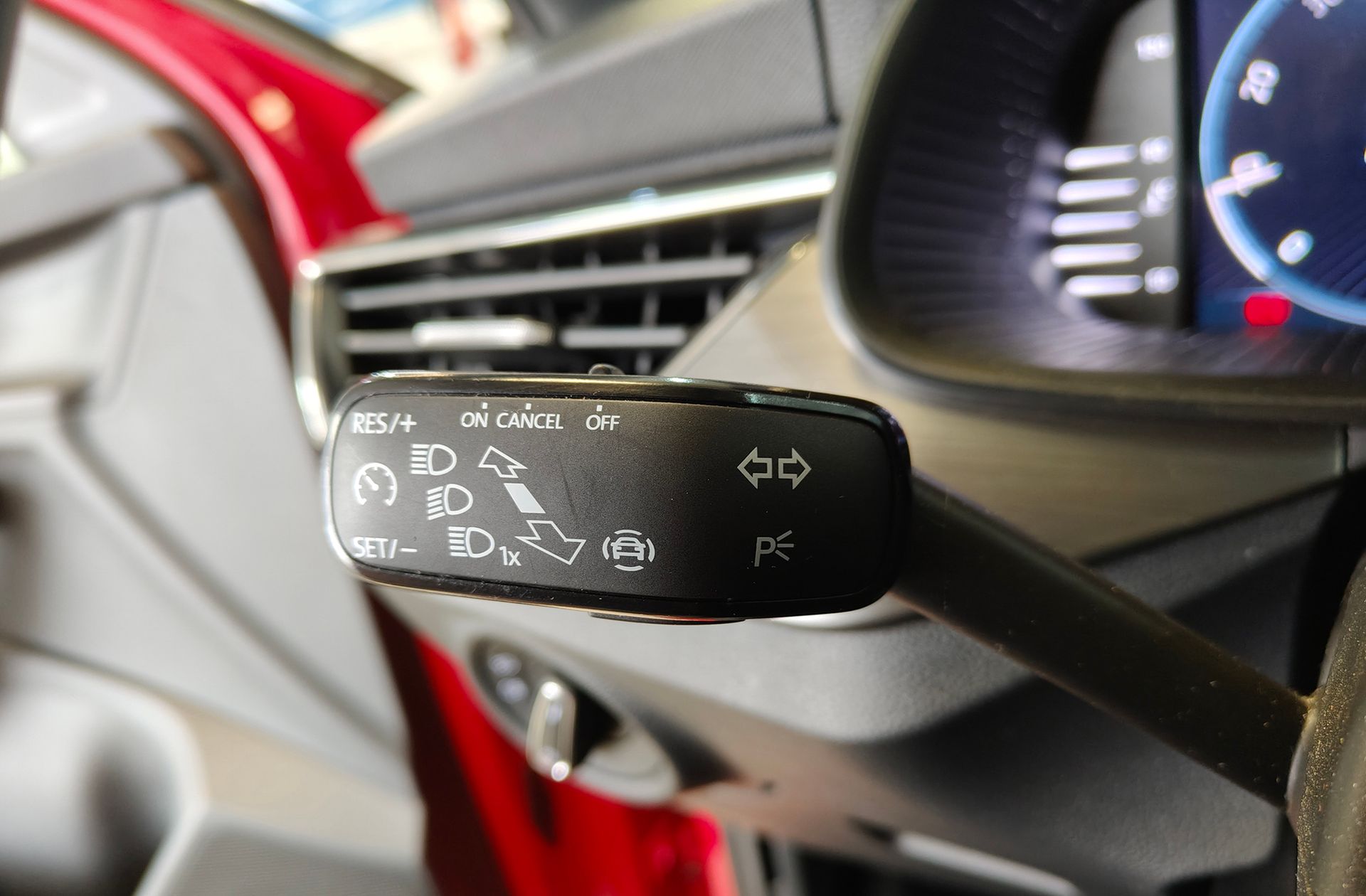 Škoda Kamiq 1.0 TSI Scout - foto 29