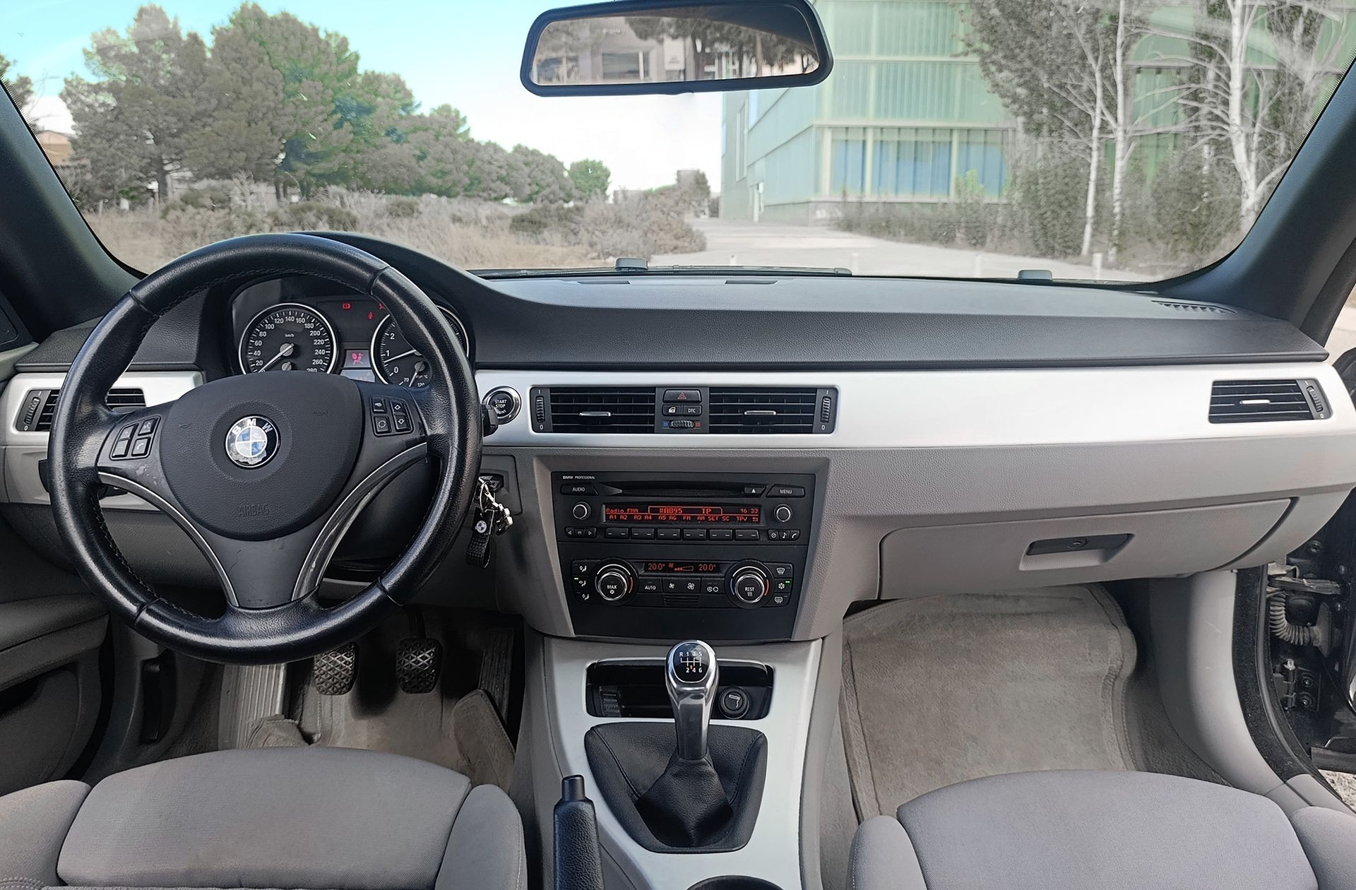 BMW Serie 3 325i Cabrio - foto 7