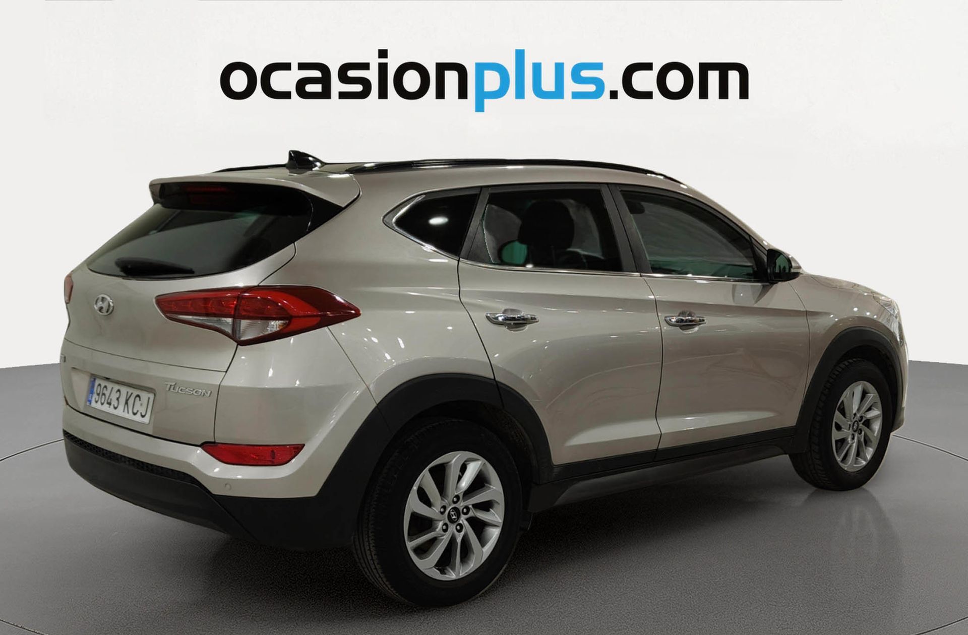Hyundai Tucson 1.7 CRDi BlueDrive Tecno Sky 4x2 - foto 3