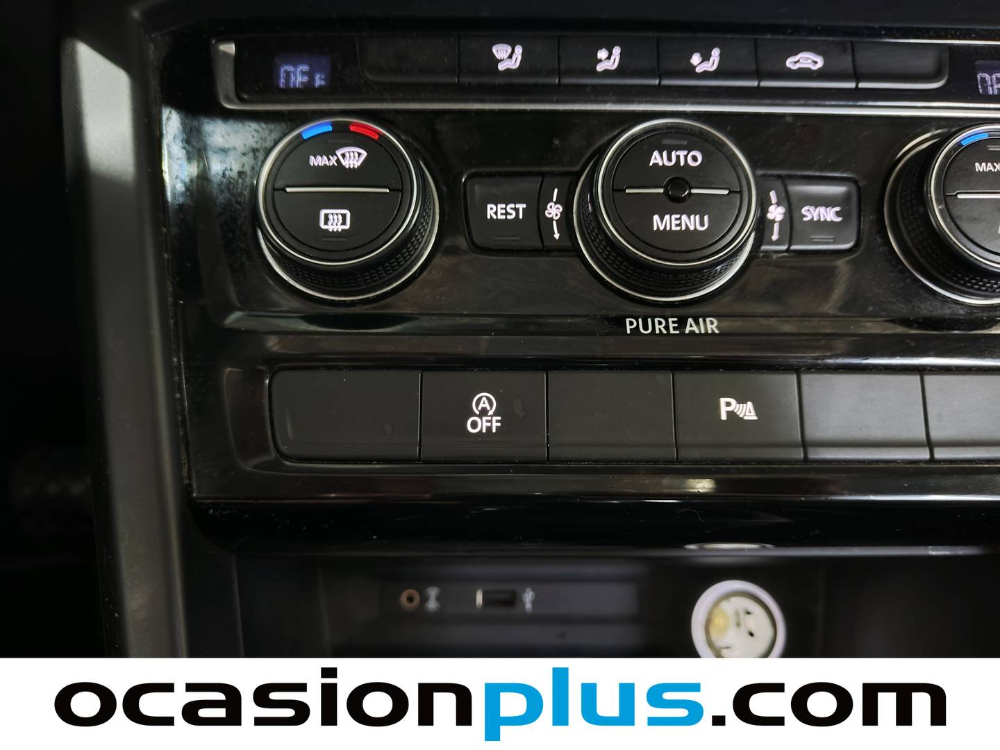 Foto Volkswagen Touran Volkswagen Touran Advance 2.0 TDI (150 CV) DSG 7 Plazas