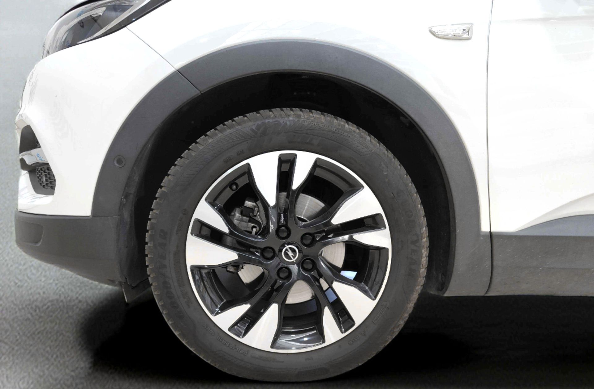 Opel Grandland 1.2 Turbo Excellence - foto 37