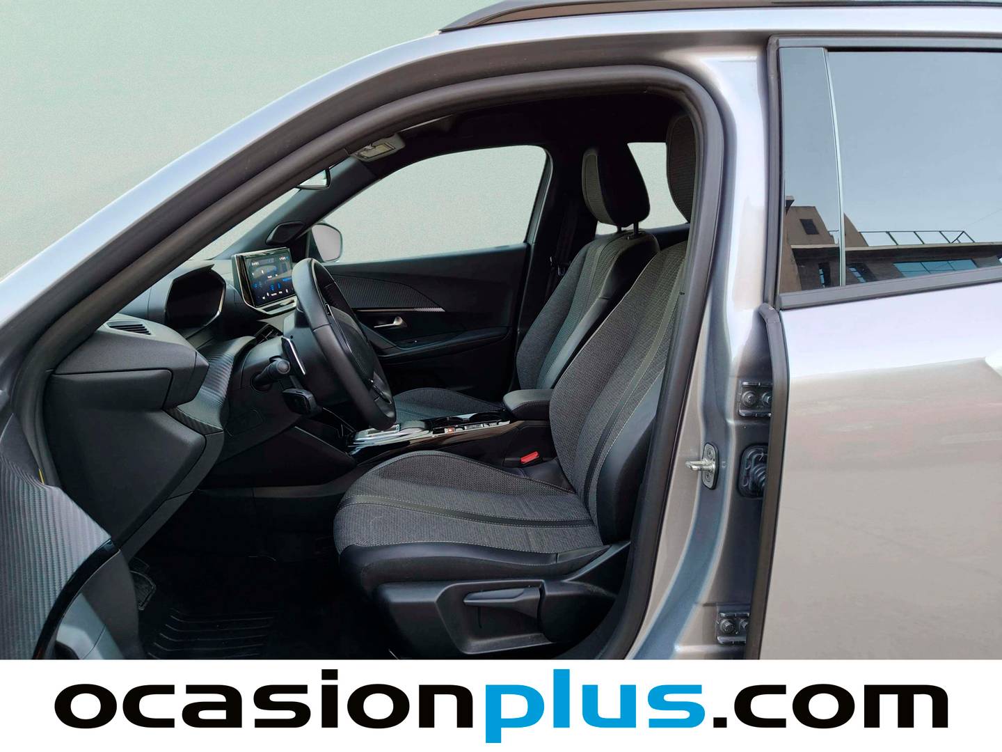 Foto asientos delanteros Peugeot 2008 Peugeot 2008 Allure Hybrid eDCS6 (136 CV)