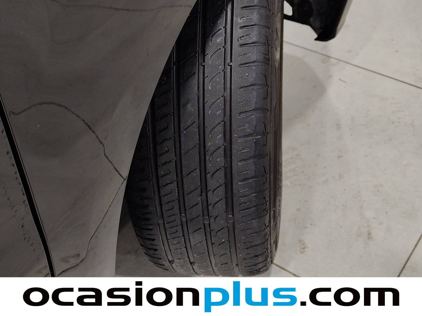 Ford Tourneo Courier Ford Tourneo Courier 1.0 EcoBoost Titanium (100 CV) de segunda mano