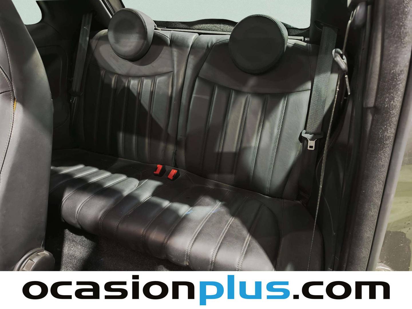 Foto asientos traseros Abarth 500 Abarth 500 1.4 16v T-Jet 595 (145 CV)