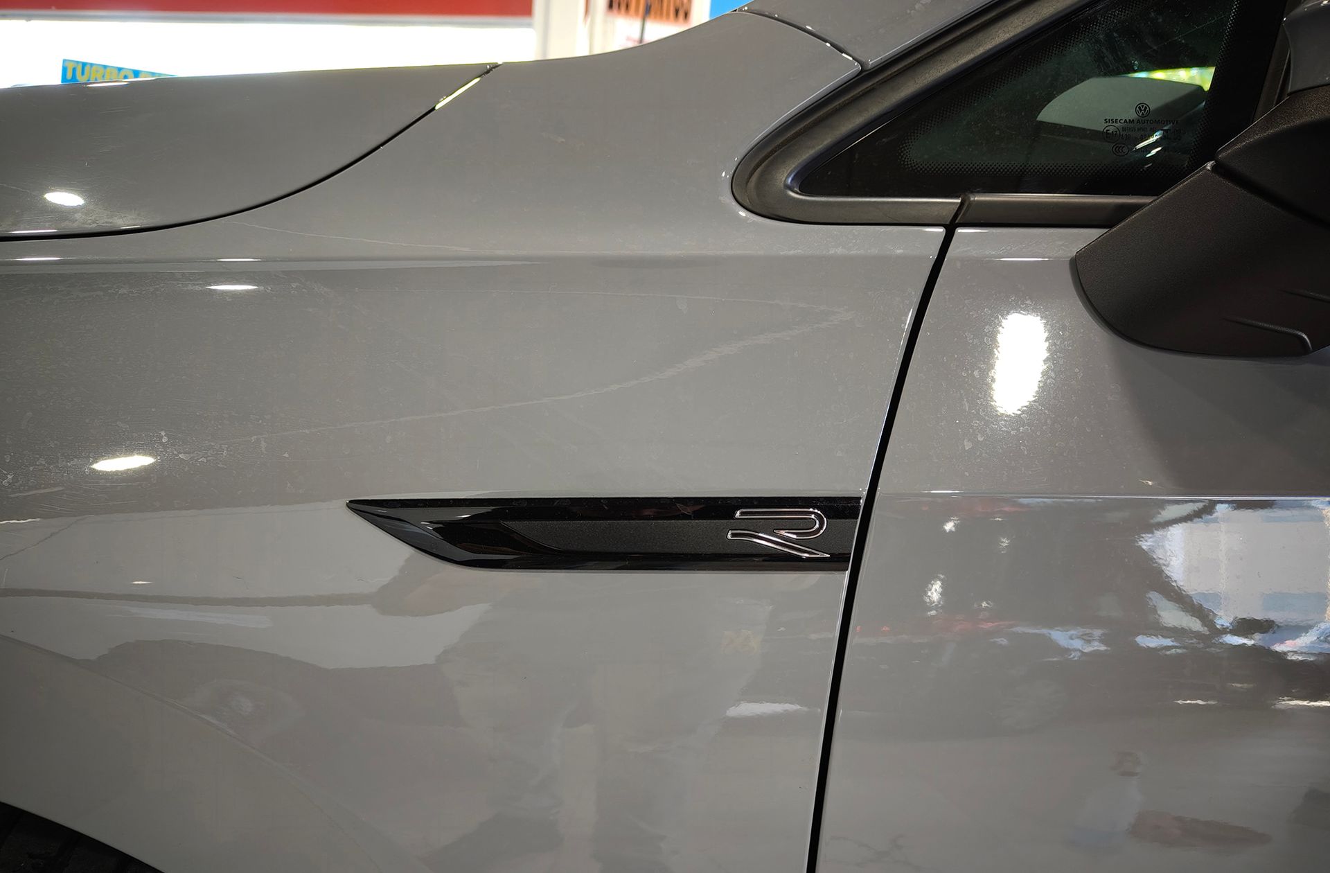 Volkswagen Golf R-Line 1.5 eTSI DSG - foto 5