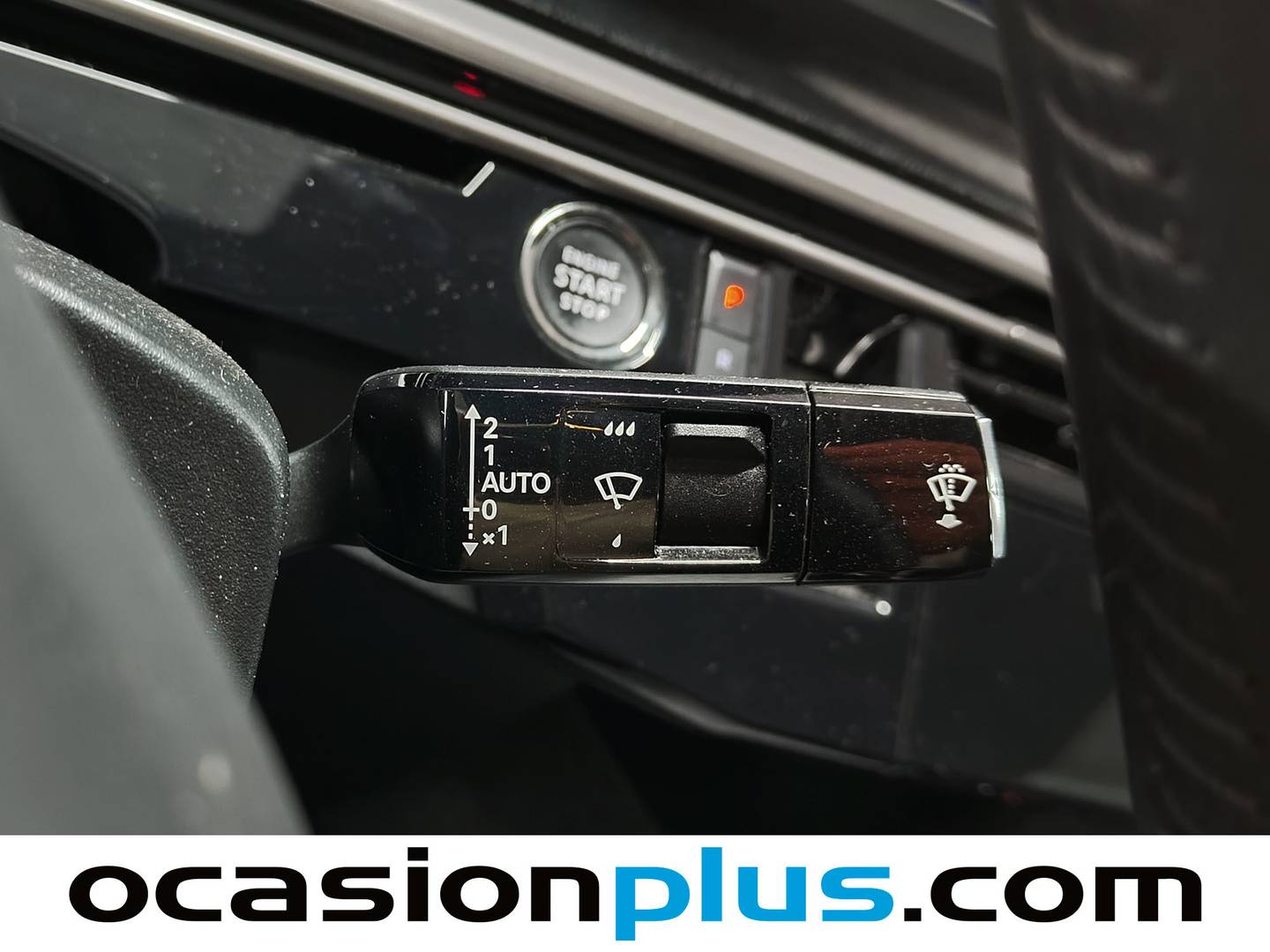 Peugeot 3008 Hybrid Peugeot 3008 Allure Hybrid eDCS6 (136 CV) seminuevo