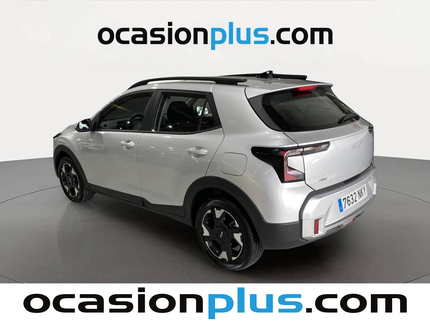 Foto trasera KIA Stonic KIA Stonic 1.0 T-GDi MHEV Concept (115 CV) izquierda
