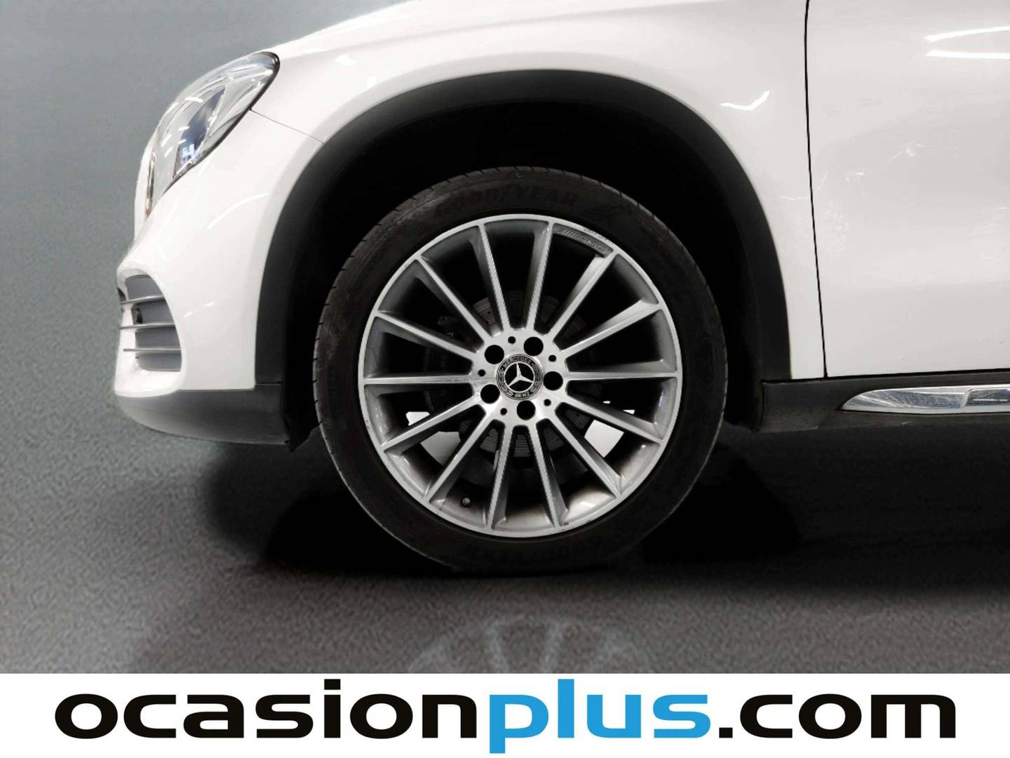 Foto Mercedes GLA Mercedes-Benz GLA GLA 200 Pack AMG (156 CV)