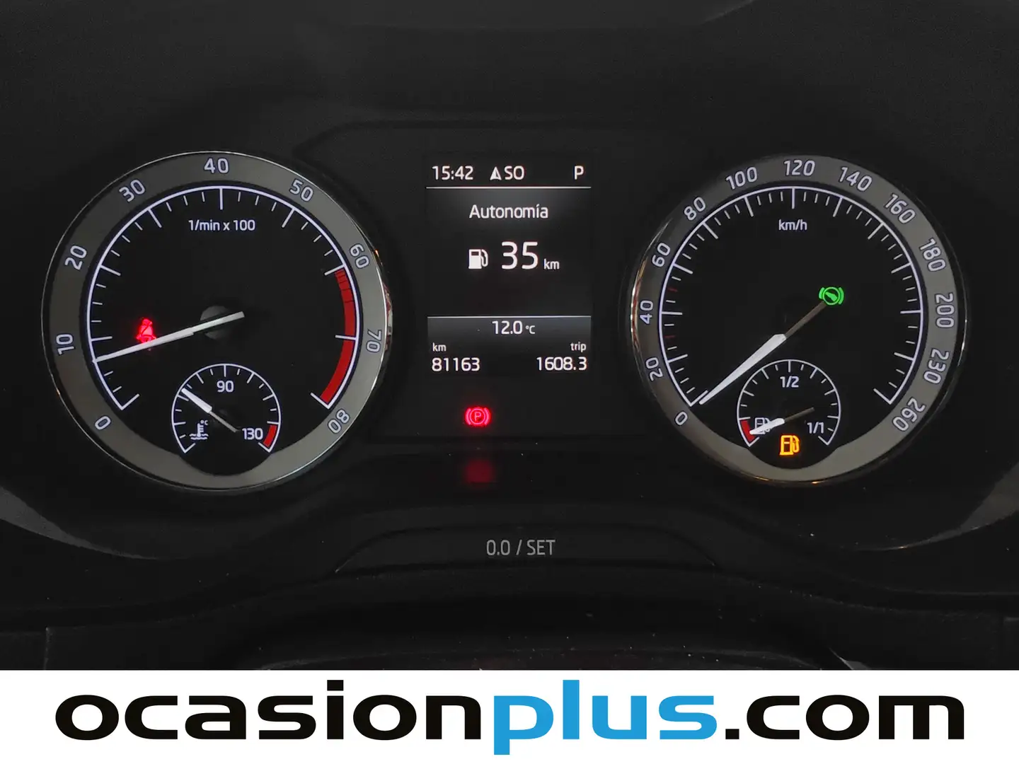 Foto Skoda Karoq Skoda Karoq 1.5 TSI ACT Ambition DSG (150 CV)