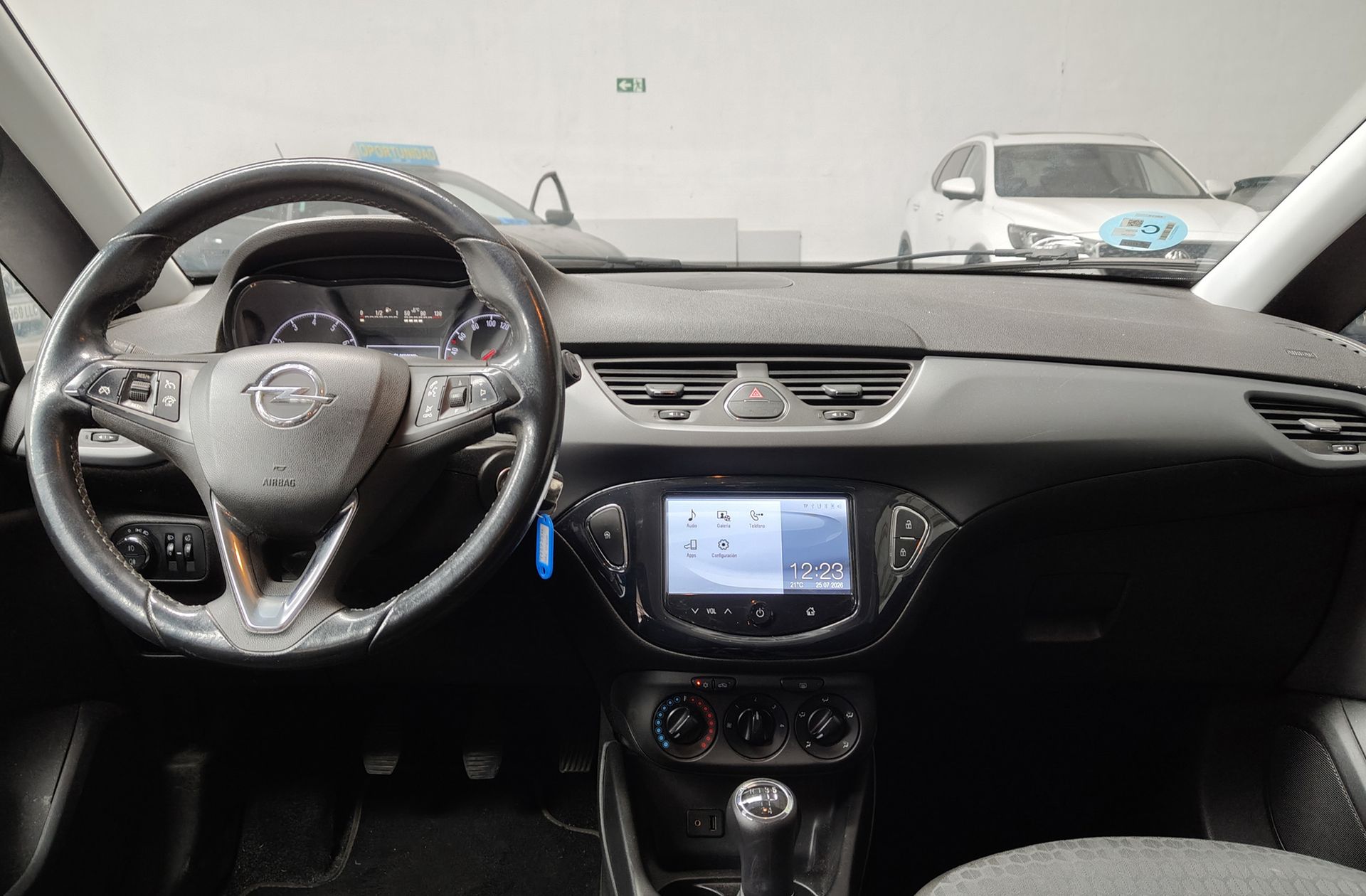 Opel Corsa 1.4 Selective - foto 6
