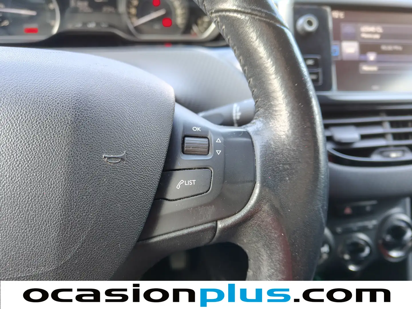 Foto Peugeot 2008 Peugeot 2008 BlueHDi 100 Style (100 CV)