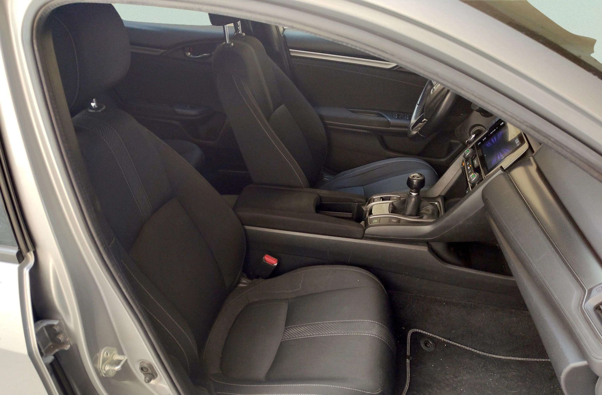 Honda Civic 1.0 I-VTEC Turbo Elegance - foto 20