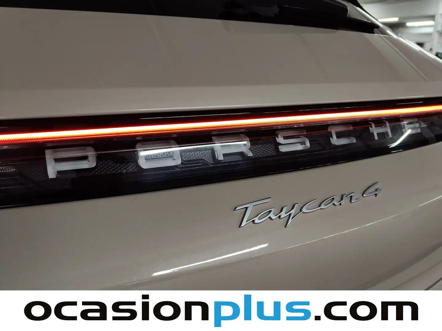 Foto Porsche Taycan Porsche Taycan 4 Cross Turismo (476 CV)
