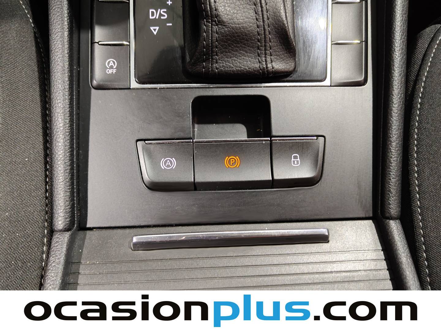 Equipamiento del Skoda Superb Skoda Superb 2.0 TDI Active DSG (150 CV)