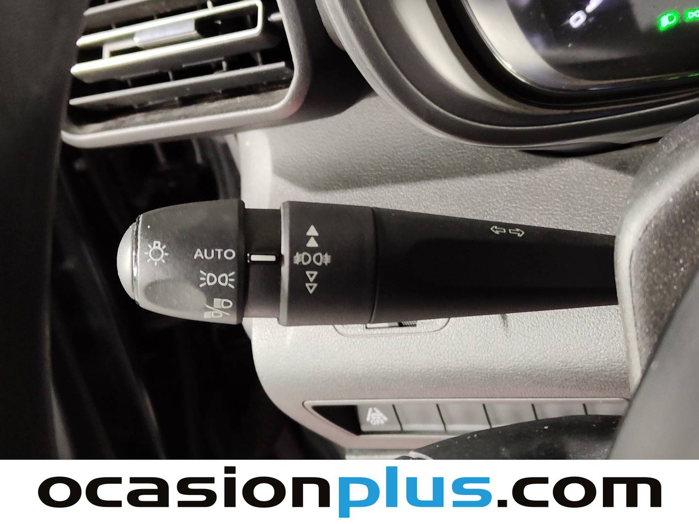 Foto Citroën Berlingo Citroen Berlingo Combi BlueHDi 100 Talla M Feel (102 CV)