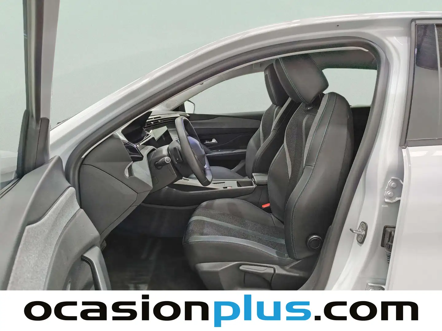 Foto Peugeot 308 Peugeot 308 Allure Hybrid eDCS6 (145 CV)