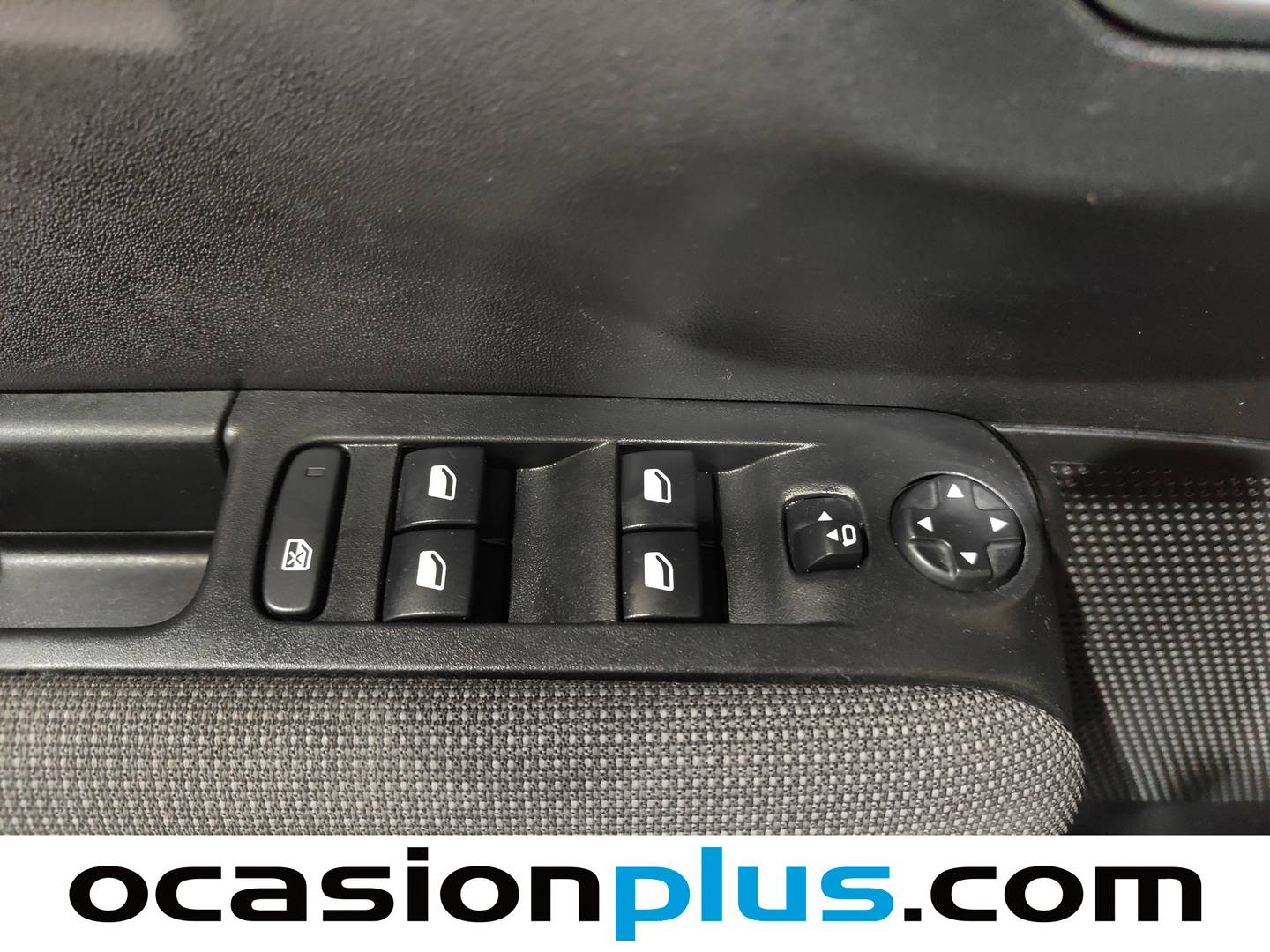 Foto Citroën C3 Aircross Citroen C3 Aircross PureTech 130 Shine Pack EAT6 (131 CV)