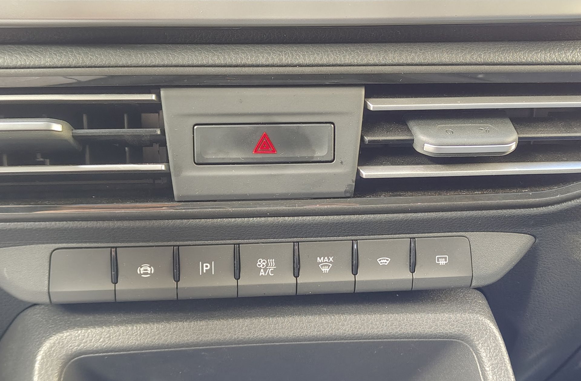 Ford Grand Tourneo Connect 2.0 EcoBlue Titanium 7 plazas - foto 40