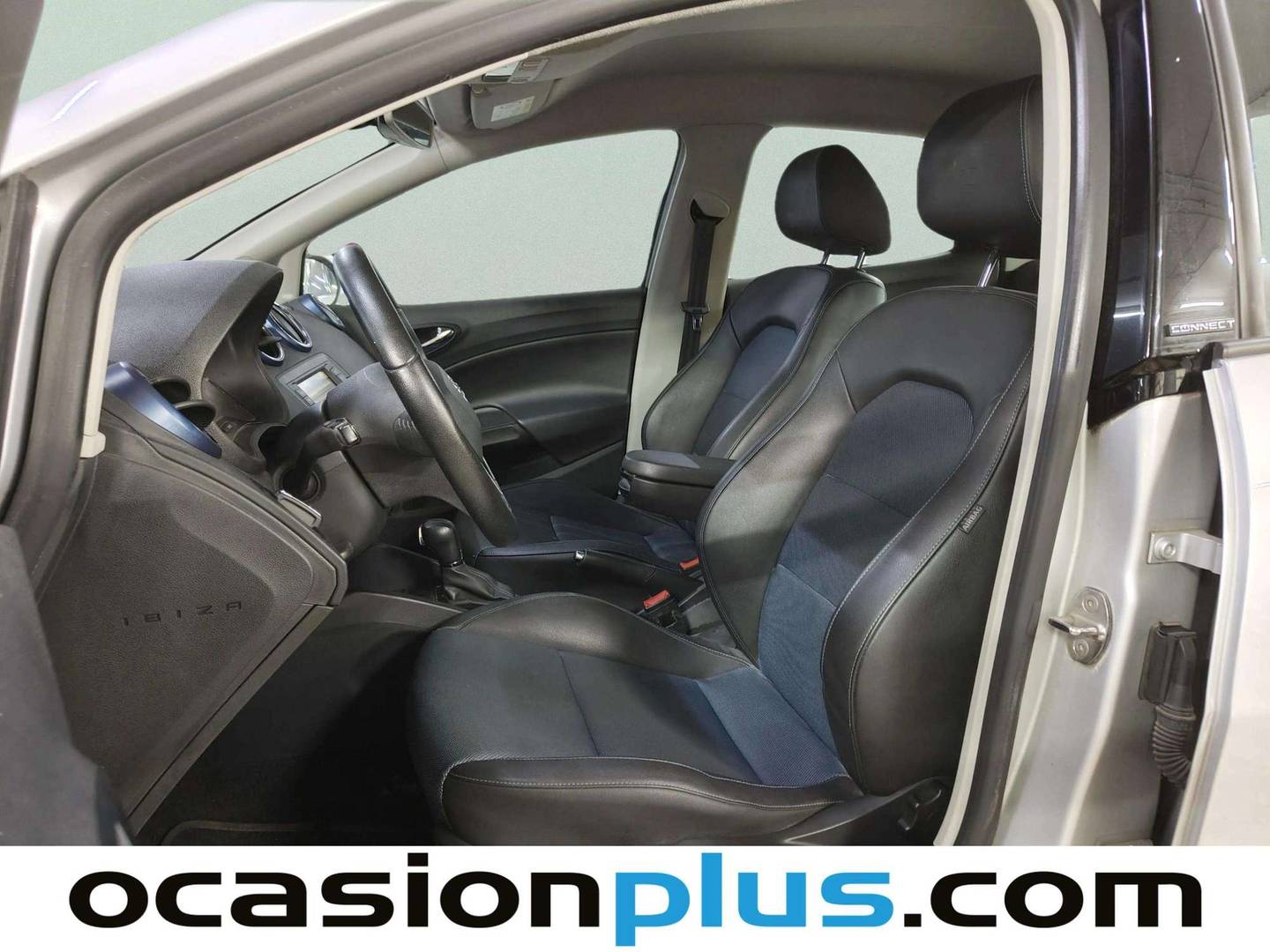 Foto asientos delanteros Seat Ibiza Seat Ibiza 1.0 EcoTSI Style Connect DSG (110 CV)