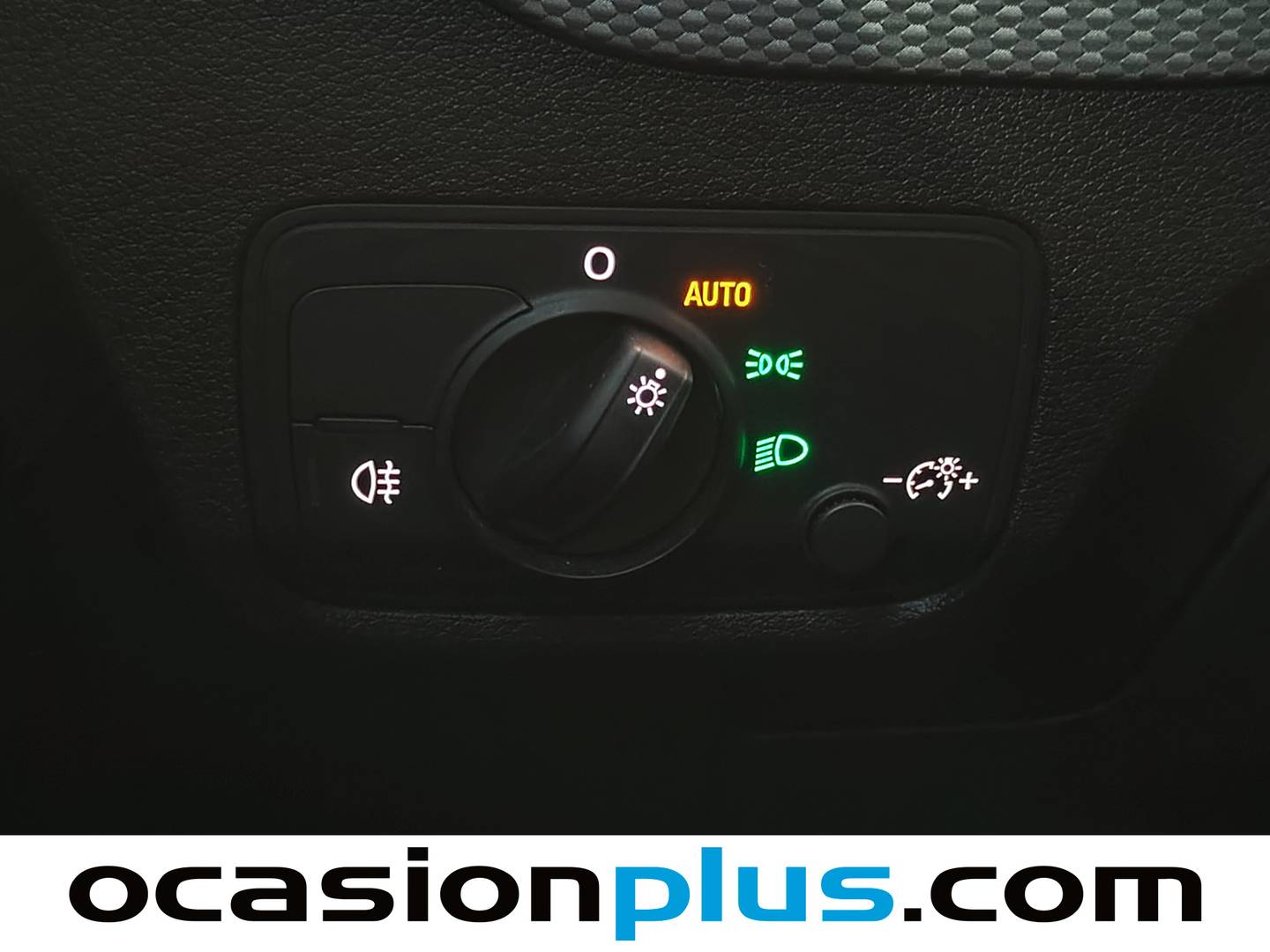 Foto Audi Q2 Audi Q2 Advanced 30 TDI (116 CV)