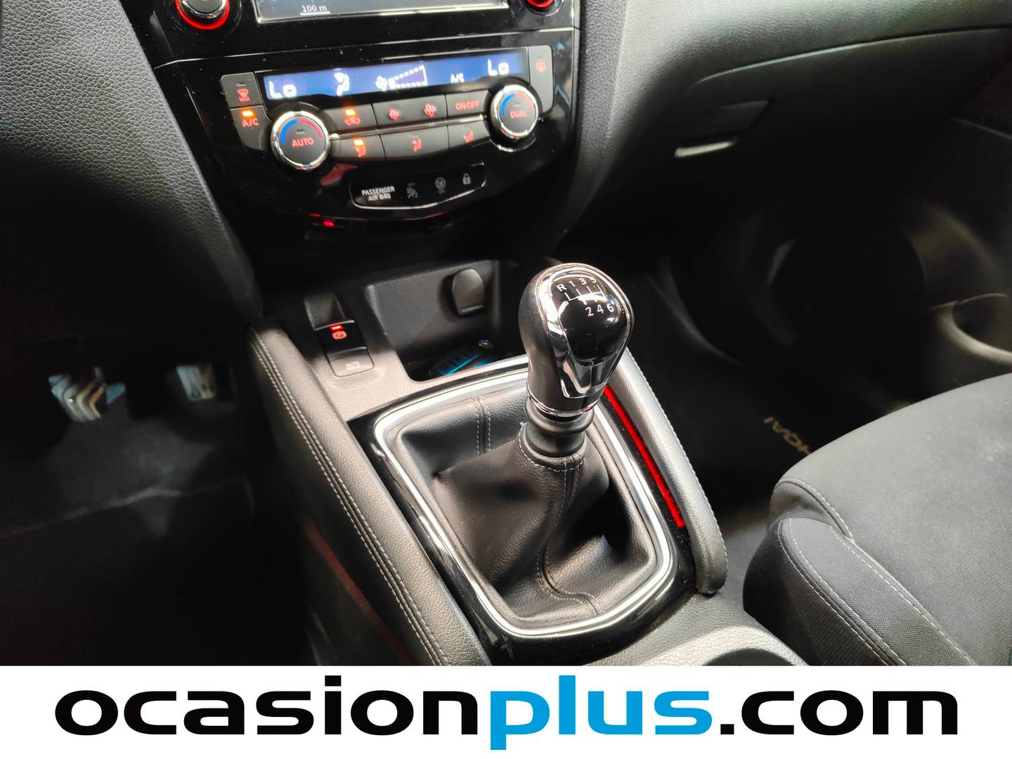 Nissan QASHQAI Nissan Qashqai DIG-T 115 N-Connecta 4x2  (115 CV) de segunda mano