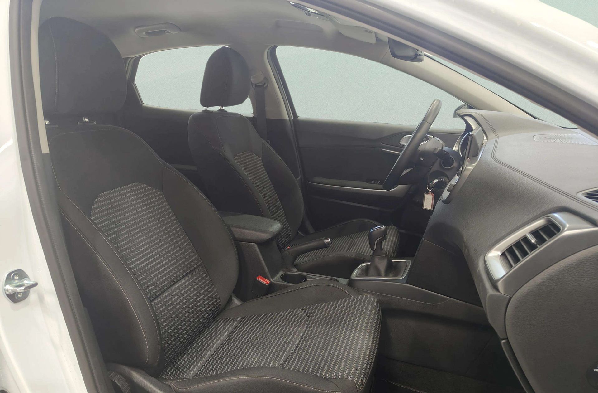 Kia XCeed 1.0 T-GDi Drive - foto 18