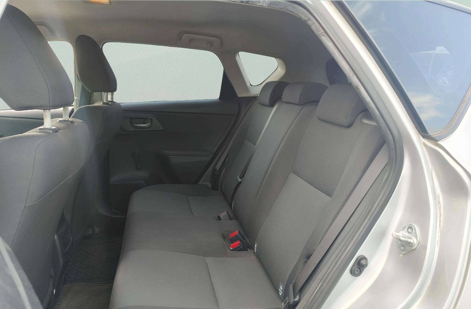 Toyota Auris 90D Business - foto 9