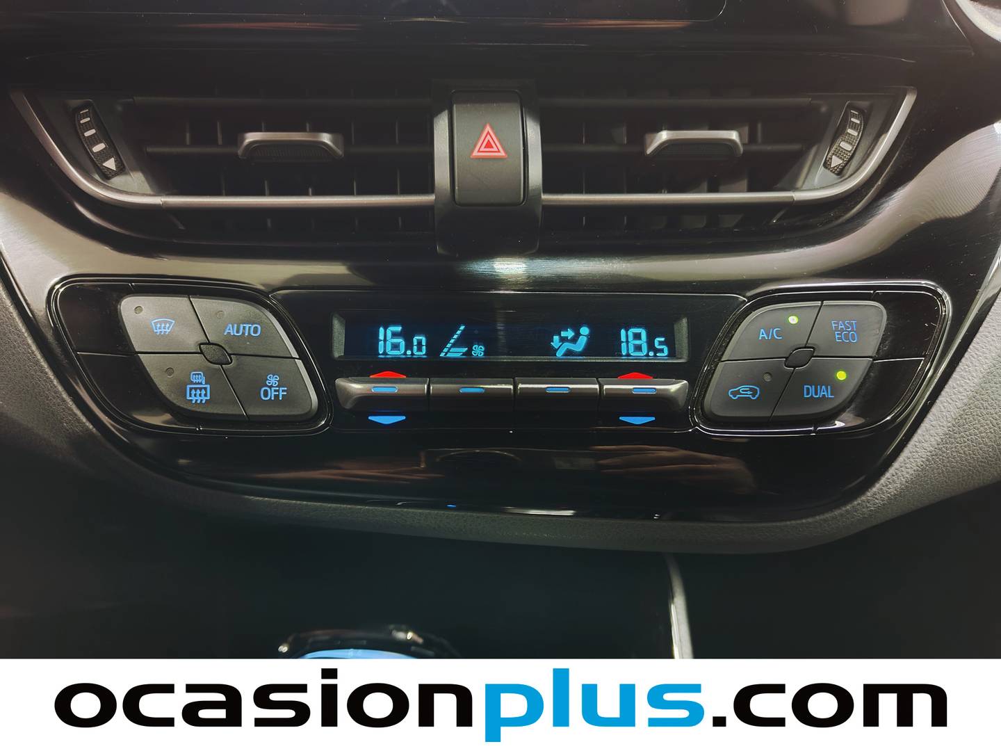 Foto Toyota C-HR Toyota C-HR 1.8 125H Advance (122 CV)