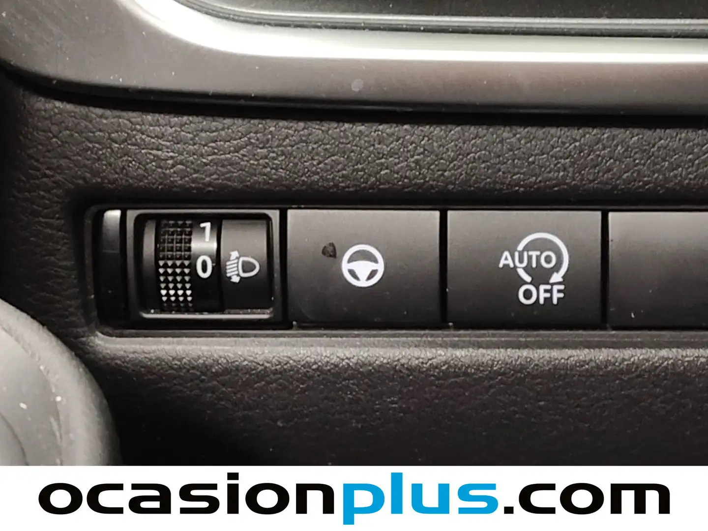 Foto Nissan QASHQAI Nissan Qashqai DIG-T 140 N-Connecta (140 CV)