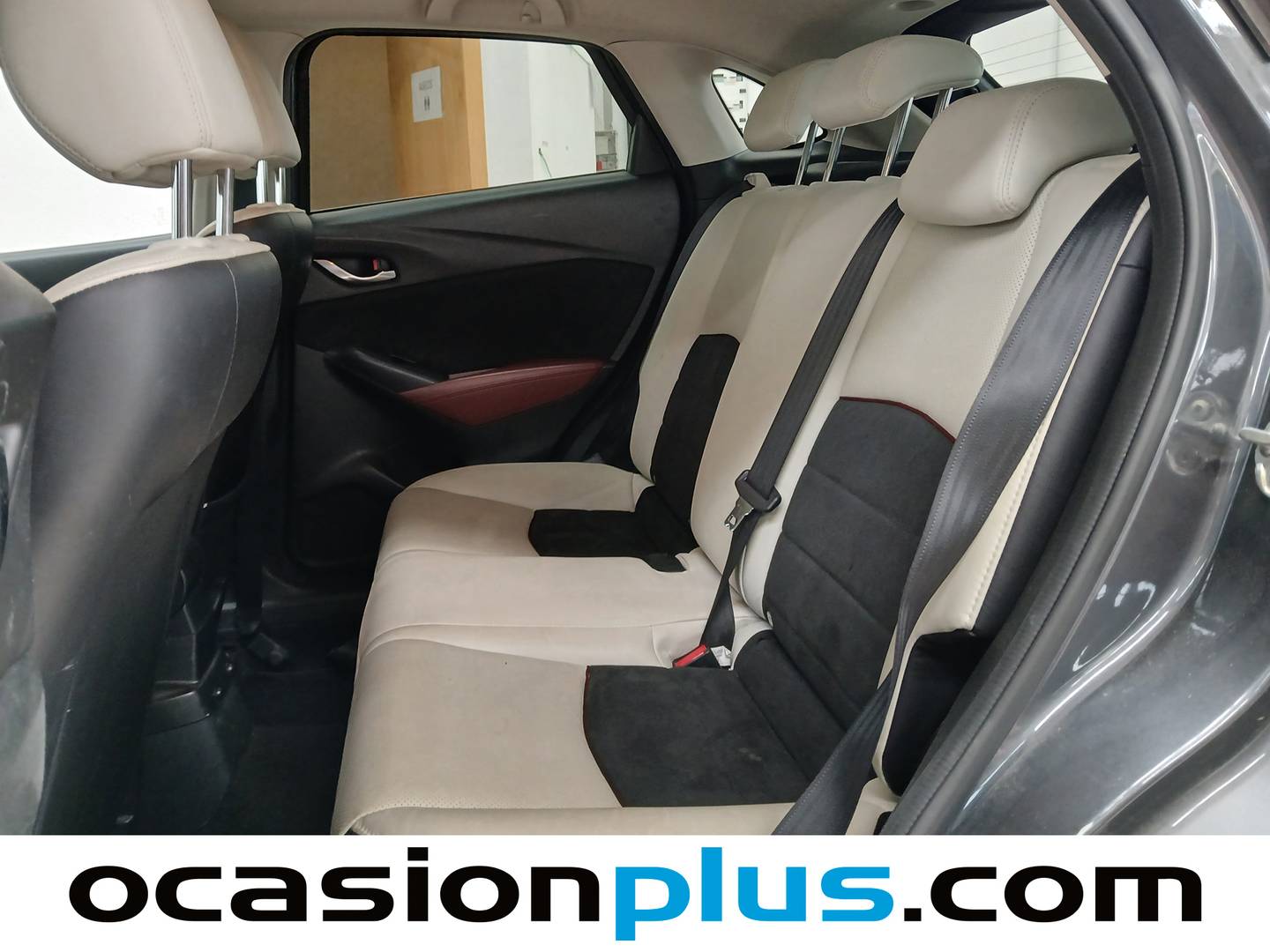 Foto asientos traseros Mazda CX-3 Mazda CX-3 1.5 DE SKYACTIV Luxury White 2WD (105 CV)