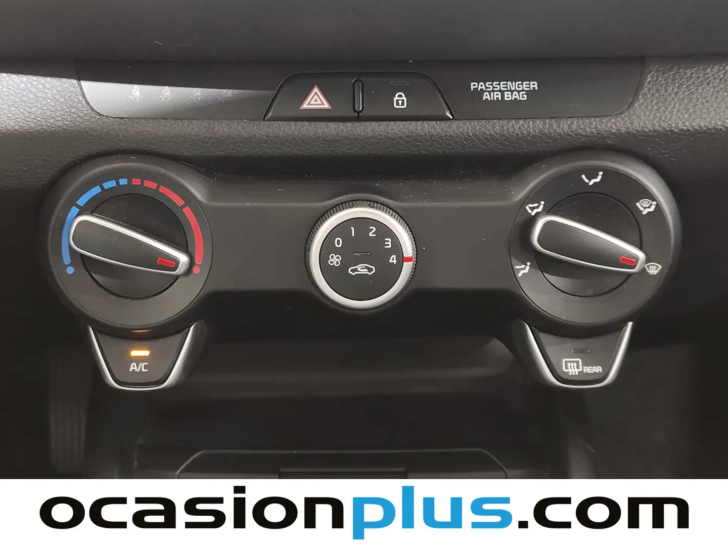 Foto KIA Stonic Kia Stonic 1.2 DPi Concept  (84 CV)