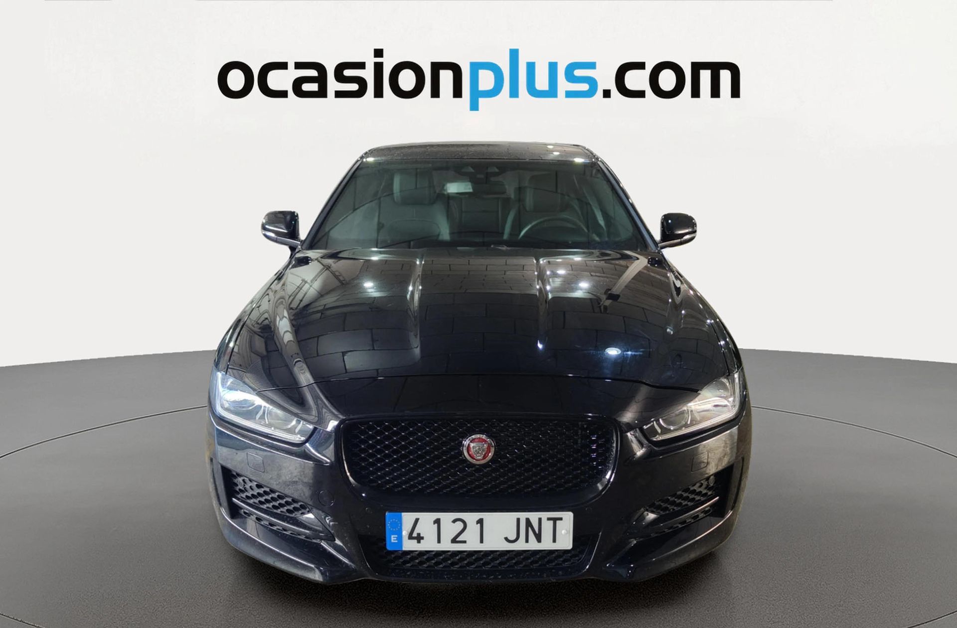 Jaguar XE 2.0 Diesel R-Sport RWD - foto 13